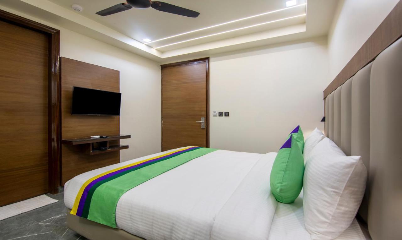 Treebo Royal Comfort Új-Delhi Kültér fotó