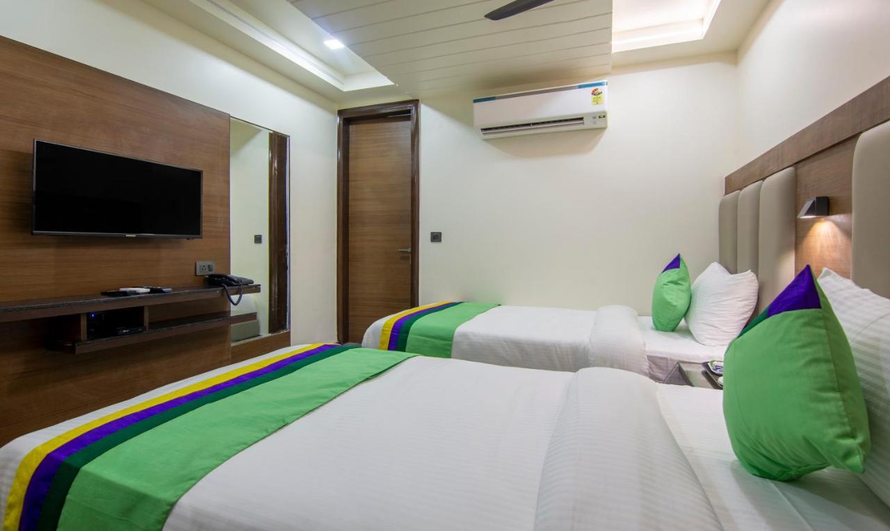 Treebo Royal Comfort Új-Delhi Kültér fotó