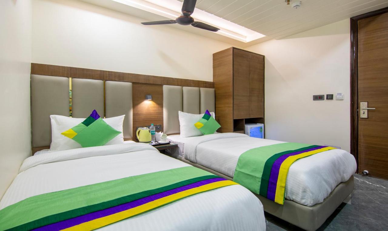 Treebo Royal Comfort Új-Delhi Kültér fotó