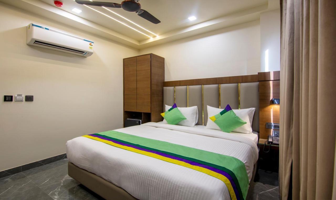 Treebo Royal Comfort Új-Delhi Kültér fotó